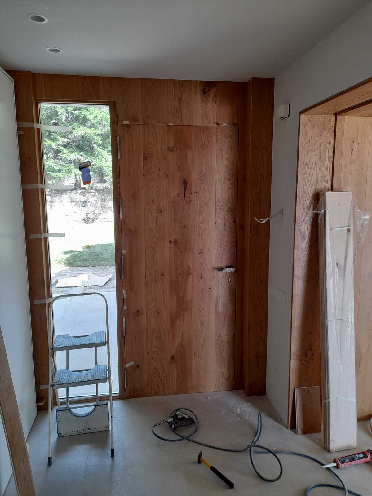 Puertas interiores de carpintería personalizada